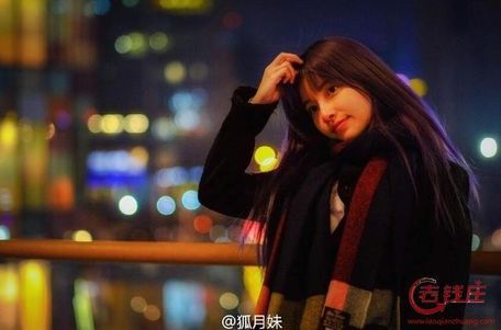 张靓颖的个人资料介绍 t01f2421fa46ea550df.jpg?size=640x422